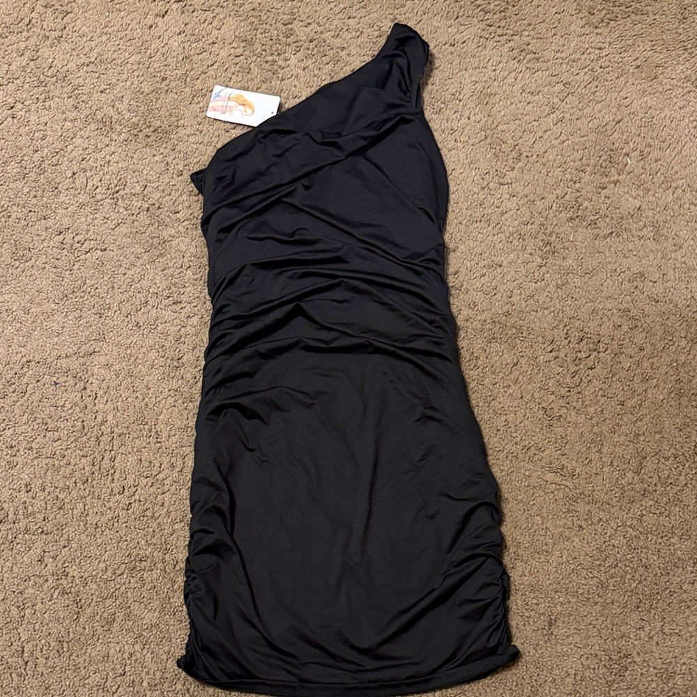 Chic One-Shoulder Black Dress
